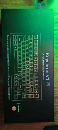 Фото Клавіатура Keychron V1 84 Key QMK Gateron G PRO Brown Hot-Swap RGB Knob Carbon Black (V1D3_KEYCHRON) від користувача Morfey