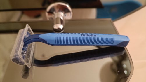 Фото бритва / станок для гоління Gillette Blue II Plus одноразова бритва для чоловіків 14 кс від користувача QuickStarts