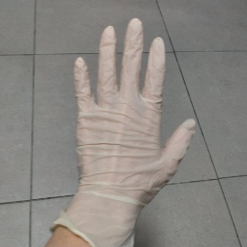 Фото Рукавички медичні NewMed Оглядові латексні рукавички CLASSIC, нестерильні, неприпудрені, з полімерним захисним покриттям, заг від користувача Malinka11