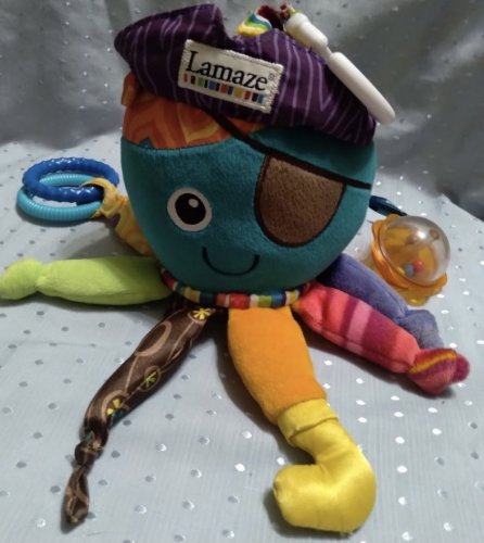 Фото М'яка іграшка-підвіска Lamaze Кальмар с прорезывателем (L27068) від користувача Maya