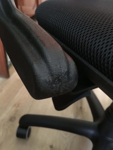 Фото Офісне крісло для персоналу Art Metal Furniture Байт/АМФ-5 Сетка черная (116963) від користувача Mykyta Kravchenko