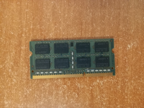 Фото Пам'ять для ноутбуків Samsung 4 GB SO-DIMM DDR3 1600 MHz (M471B5273CH0-CK0) від користувача formicron