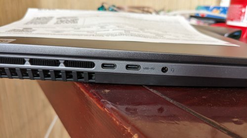 Фото Ноутбук Lenovo Legion Slim 5 16APH8 Storm Gray (82Y9009VRA) від користувача hades