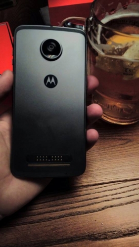 Фото Смартфон Motorola Moto Z2 Play Lunar Grey (SM4482AC3K7) від користувача 
