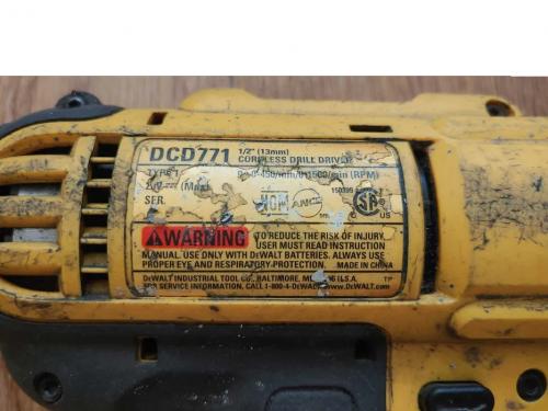 Фото Шурупокрут DeWALT DCD771C2 від користувача Влад Некрасов