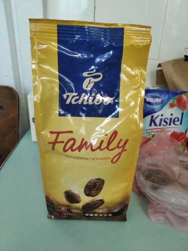Фото Кава в зернах Tchibo Family в зернах 1 кг (5997338170718) від користувача mummy Eugene