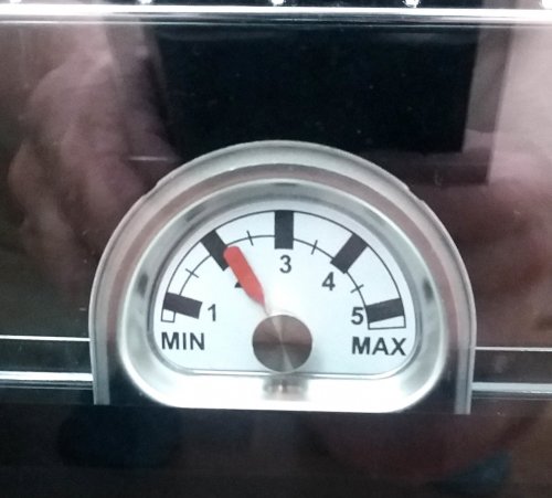 Показання внутрішнього термометра після 30 хв. роботи духовки в режимі максимальної потужності. 