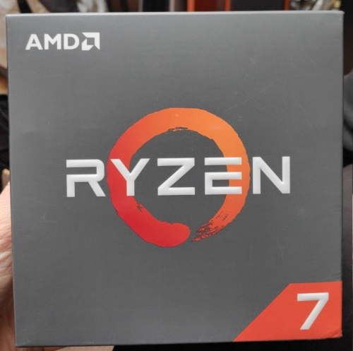 Фото Процесор AMD Ryzen 7 2700 (YD2700BBAFBOX) від користувача b1os