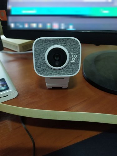 Фото Веб-камера Logitech StreamCam White (960-001297) від користувача Vladyslav