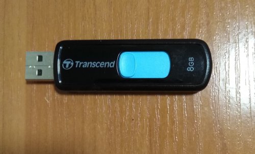 Фото Флешка Transcend 8 GB JetFlash 500 (TS8GJF500) від користувача 