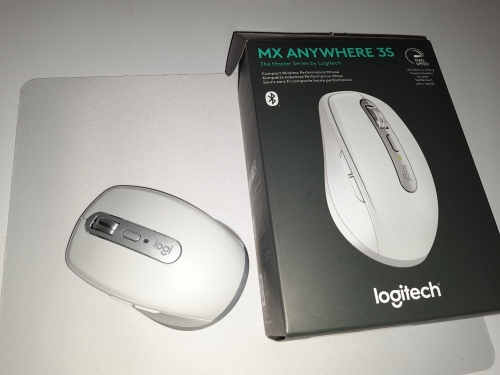 Фото Миша Logitech MX Anywhere 3S Pale Grey (910-006930) від користувача Taras Yanishevskyi