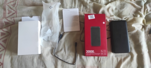 Фото Зовнішній акумулятор (павербанк) Xiaomi Redmi Power Bank 20000mAh Black (VXN4304GL) від користувача Saylew