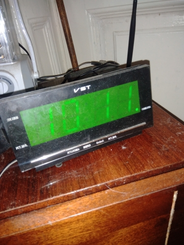 Фото Настільний годинник з будильником VST 730 від користувача seolinker