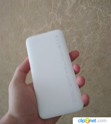 Фото Зовнішній акумулятор (павербанк) Xiaomi Redmi Power Bank 10000mAh White (VXN4286, PB100LZM, VXN4266) від користувача Наталя Цуркан