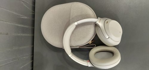 Фото Навушники з мікрофоном Sony Noise Cancelling Headphones Silver (WH-1000XM3G) від користувача Вадим Евдокимов