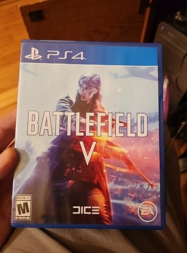 Фото Гра для PS4  Battlefield V PS4  (1047915) від користувача Славик Нестеренко