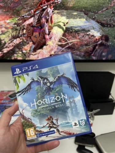 Фото Гра для PS4  Horizon: Forbidden West PS4 (9719595) від користувача Славик Нестеренко