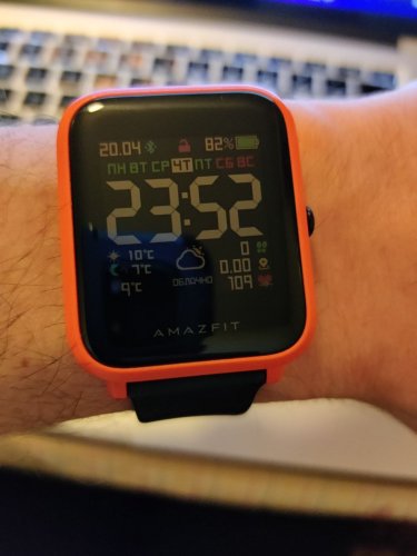 Фото Смарт-годинник Amazfit Bip Smartwatch Red (UYG4022RT) від користувача Yurii Zhuravlov