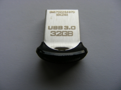 Фото Флешка SanDisk 32 GB USB 3.0 Ultra Fit (SDCZ43-032G-GAM46) від користувача boyyfriend