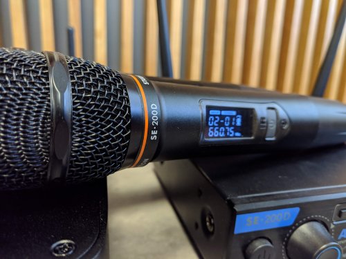 Фото мікрофонна радіосистема для караоке Studio Evolution SE200D від користувача Дмитрий Орехов