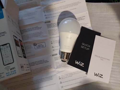 Фото Світлодіодна лампа LED WiZ LED Smart WiFi A60 E27 60 DW F White 810Lm 2700K 9W (WZE20026011) від користувача Seethe