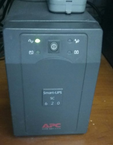Фото Лінійно-інтерактивне ДБЖ APC Smart-UPS SC 620VA (SC620I) від користувача luter
