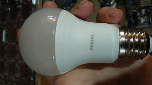 Фото Світлодіодна лампа LED Philips CorePro LEDbulb ND 10-75W A60 E27 840 (929001234802) від користувача greatmf