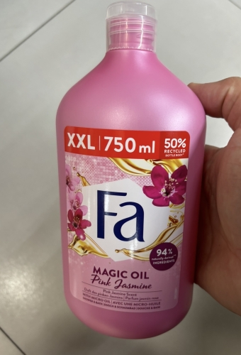 Фото гель для душу Fa Гель для душу  Magic Oil Pink Jasmine 750 мл від користувача Orestiv.