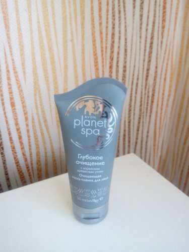 Фото маска для обличчя AVON Planet Spa Korean Charcoal Cleanse & Refine маска для обличчя з активованим вугіллям 50 мл від користувача Seem