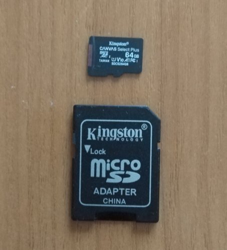 Фото Карта пам'яті Kingston 64 GB microSDXC Class 10 UHS-I Canvas Select Plus + SD Adapter SDCS2/64GB від користувача 