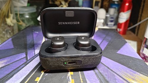 Фото Навушники TWS Sennheiser Momentum True Wireless 3 Black (509180) від користувача IHaveNoIdeaForNick