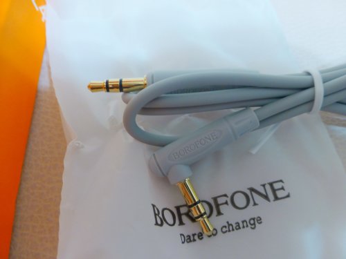 Фото Кабель аудіо перехідник Borofone BL4 audio AUX 3.5mm - AUX 3,5mm 1m Grey (BL4G) від користувача yxxx