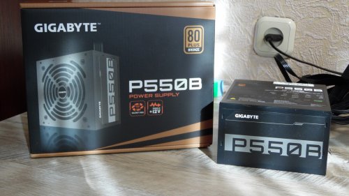 Фото Блок живлення GIGABYTE P550B від користувача Михайло Козак