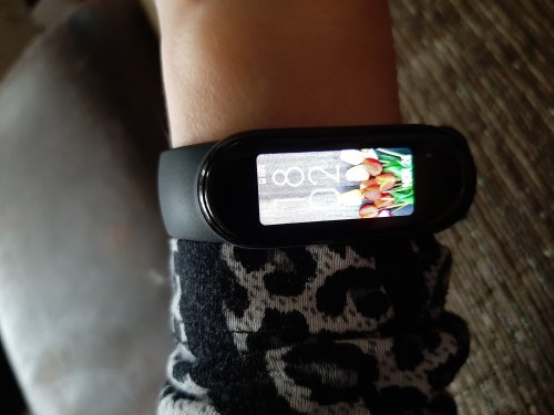 Фото Фітнес-браслет Xiaomi Mi Smart Band 5 Black від користувача Юлия Gorshkova