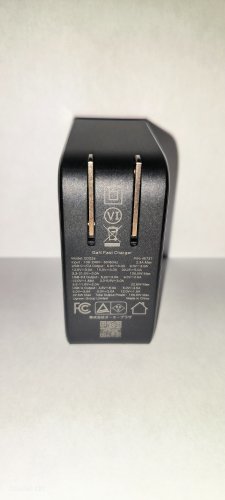 Фото Мережевий зарядний пристрій UGREEN CD226 100W Wall Charger Black (40747) від користувача Morfey