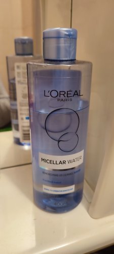 Фото  L'Oreal Paris Мицеллярная вода Skin Expert для нормальной и комбинированной кожи 400мл (3600523329953) від користувача BOSS