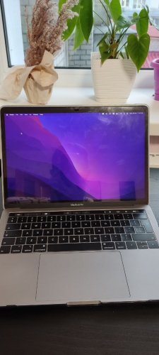 Фото Ноутбук Apple MacBook Pro 13" Space Gray 2019 (MUHN2) від користувача Cristo