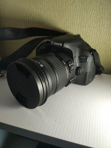 Фото Дзеркальний фотоапарат Canon EOS 800D kit (18-135mm) IS STM від користувача Baratheon