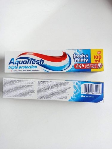 Фото  Aquafresh Зубная паста Аквафреш Освежающе-мятная в тюбике 125 мл (5000469151010) від користувача Maya