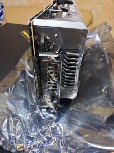 Фото Відеокарта ASUS TUF-RTX4080S-16G-GAMING від користувача stranger