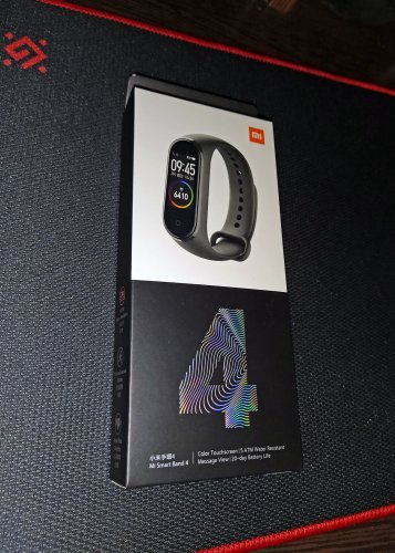 Фото Фітнес-браслет Xiaomi Mi Smart Band 4 Black від користувача dr_ula