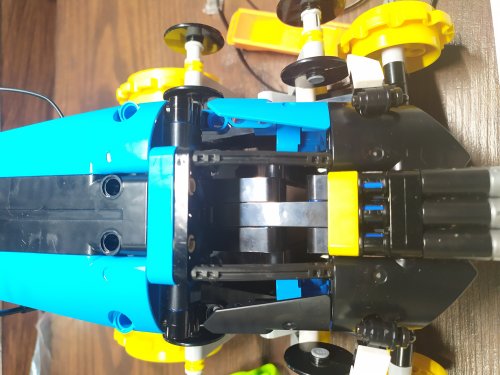 Фото Авто-конструктор LEGO Technic Скоростной вездеход на р/у (42095) від користувача Екатерина Крапивянская