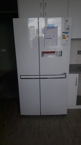 Фото Холодильник з морозильною камерою LG GC-B247SVDC від користувача Alenka Okhten