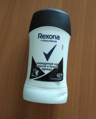 Фото жіноча Rexona Антиперспірант для жінок  Невидима на чорному та білому 50 мл (8357002) від користувача 