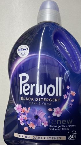 Фото Рідкий засіб для прання Perwoll Гель для прання Відновлення та аромат для темних речей 3 л (9000101811322) від користувача Orestiv.