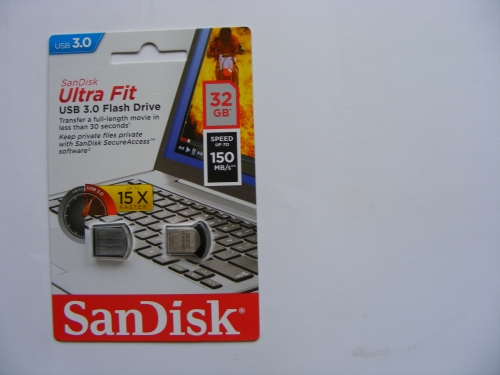 Фото Флешка SanDisk 32 GB USB 3.0 Ultra Fit (SDCZ43-032G-GAM46) від користувача boyyfriend