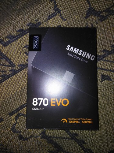 Фото SSD накопичувач Samsung 870 EVO 250 GB (MZ-77E250B) від користувача 