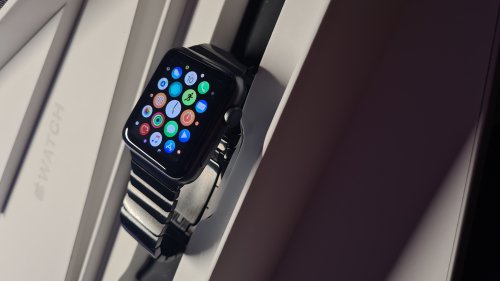 Фото Смарт-годинник Apple Watch Series 2 42mm Stainless Steel Case with Milanese Loop Band (MNPU2) від користувача Oleg