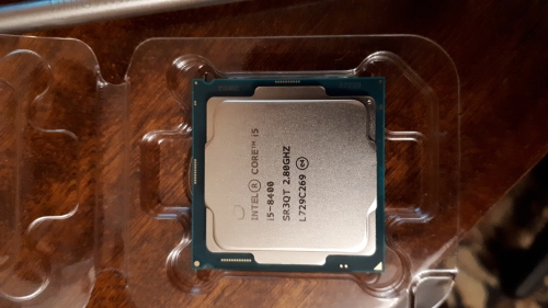Фото Процесор Intel Core i5-8400 (BX80684I58400) від користувача kolting21