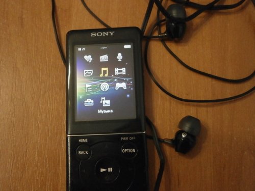 Фото Навушники без мікрофону Sony MDR-EX15LP Black від користувача Дмитрий Ярмаш